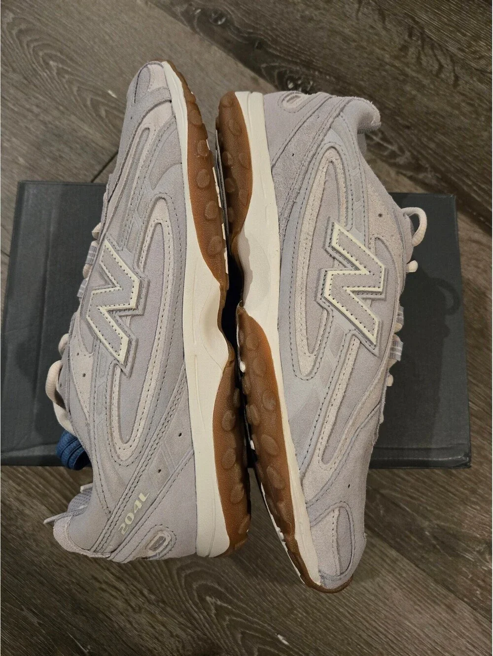 New Balance 204L Grey Men Size 9 Women 10.5 U204L8D3 Classic Box Sneaker